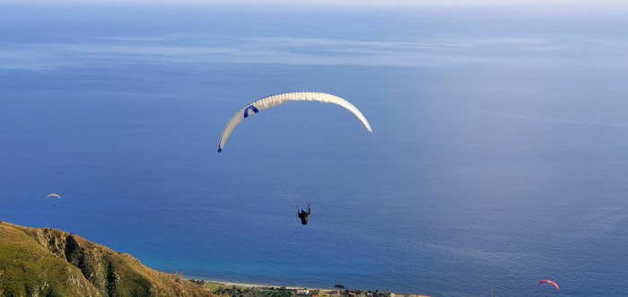 Photo: paragliding tour sicily