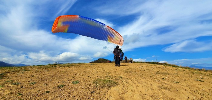 Photo: Paragliding in Sicily
